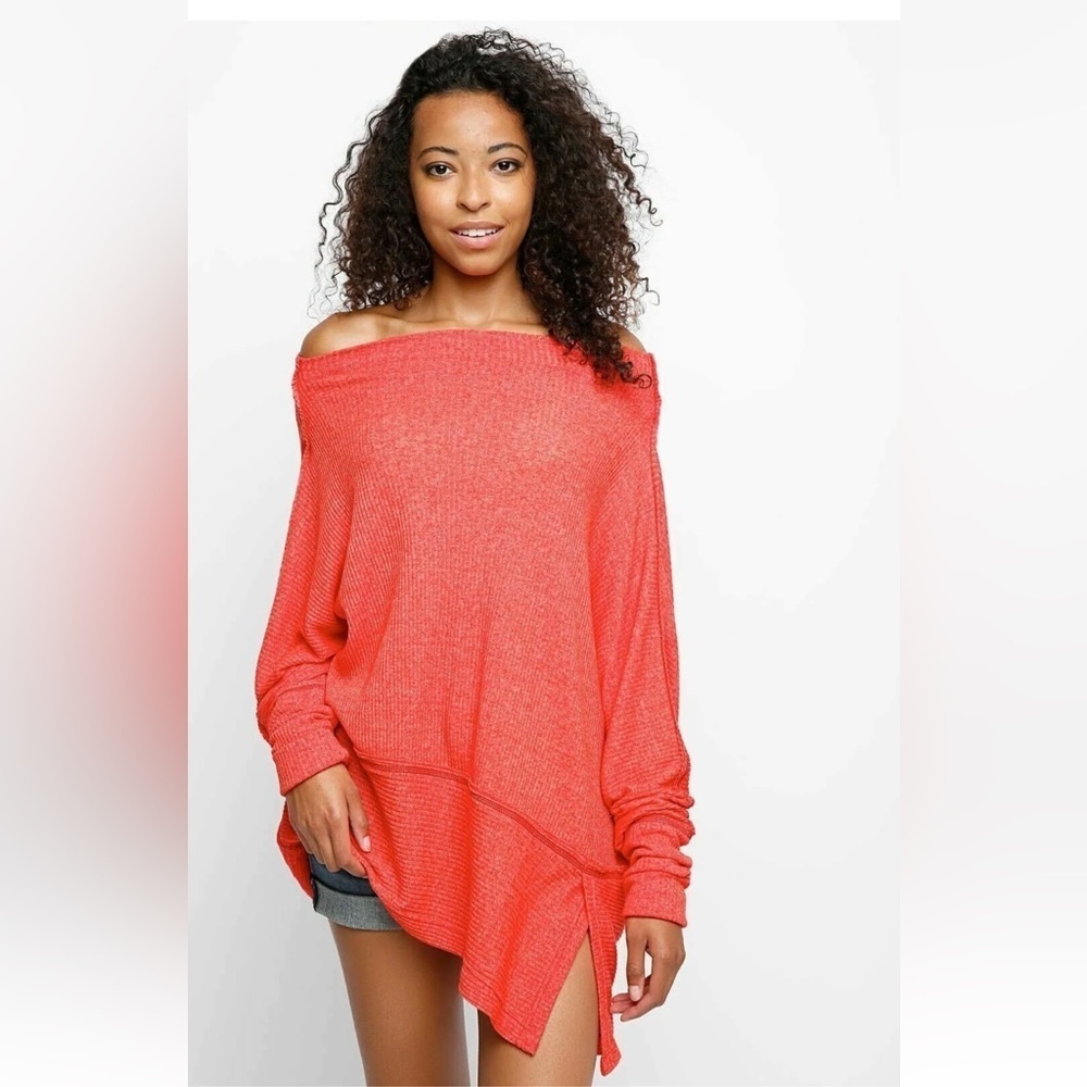 ❤️NWOT- Free People We The Free Londontown Thermal Top Shirt coral Cherry SZ M❤️